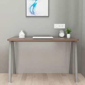 Simple Working Desk